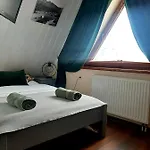 Wynajem Pokoi U Zalinskich *