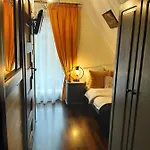 Wynajem Pokoi U Zalinskich Habitación en casa particular *